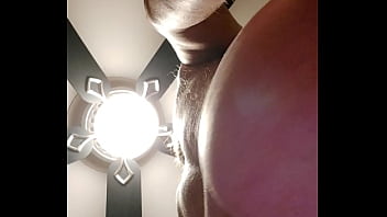 Don Juan Showing Off The Bubblebutt