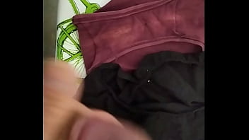 Corrida En Bragas De Mi Mujer 172