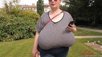 Saggy Tits No Bra In Public