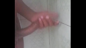 Tomando Una Ducha - cock, hairy, solo, shower, gay, bbc, soloboy - Video 2172957