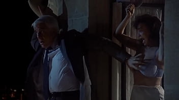 A Cena Mais Excitante De Naked Gun