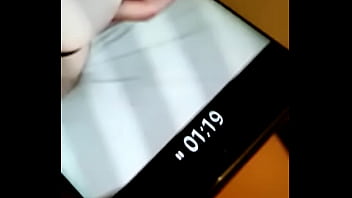 Moi Bonne Chatte à Jus