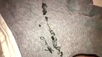 Grosse Ejaculation - cumshot, cum, gay, big-cock, big-dick, gay-amateur, gay-masturbation - Video 2167797