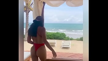 Joysi Mostrando El Culo