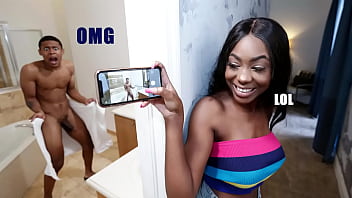 Bangbros - Lil D Breaking The Bank For Some Pussy From Tori Montana