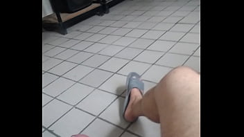 Me Vengo Viendo Vídeos De Ella