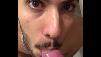 Chupando O Branquinho Dotado