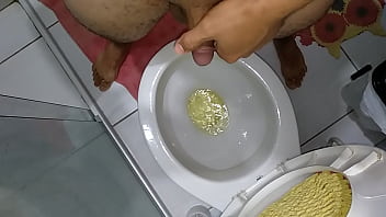 Small, Fetish, Pissing, Pee, Piss, Soloboy, Meada, Mijo, Meando, Peing, Mijando, Mijada, Urina, Mija - Pissing - 2025 - Amazing - Performance - Video 2133384