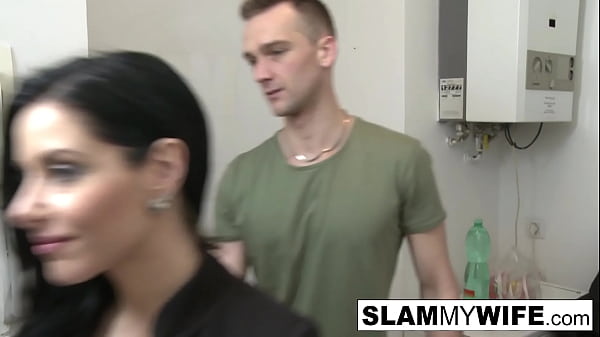 Cuck Watched His Wife Take A Bbc In The Ass