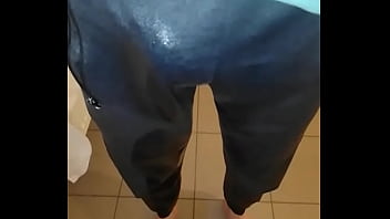 Gaste85 - Soloboy, Wetting-pants, Peeing-in-pants, Piss-in-pants, Peeing-in-bedroom - Unknown - 2025 - Passionate - Session - Video 1976386