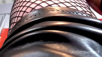 Gt130 Extreme Pov Madame Vanquish And Goddess Thunder Get Down For Boot And Foot Worship