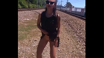 Kristin Pissing For Her Boyfriend