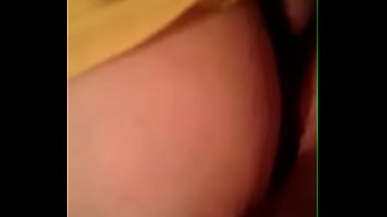 Tuitera Putona Enseña Sus Chichis Por Gomiseo.