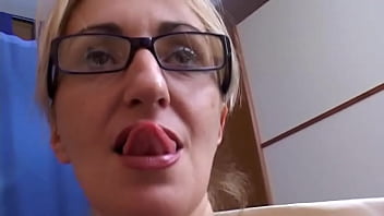 Married But Amateur Audition For Licia Who Wants Lots Of Cock