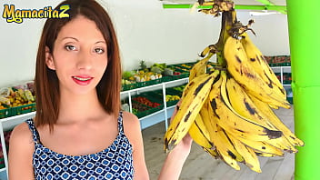 Mamacitaz - Joanna Diaz And Alex Moreno - Cute Latina Has A Rough Afternoon