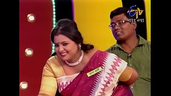 বাংগালী বৌদিদের পান্জা লড়াই -15