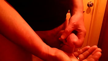 Jbarths Eating His Own Cum - cumshot, cumeating - Video 2146278