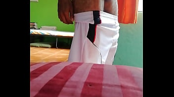 Danzando Agitando La Trompa