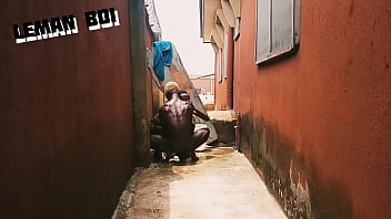 Fuck My Neighbor' Daughter While Bathing In Public Bathroom (outside)