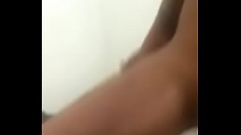 Tengo El Pene Bien Erecto