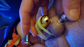 Stretching Balls - plug, balls, penis, stretching, couilles, testicles, sounding - Video 2137139
