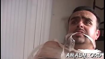 Startling Gf Expertly Handles A Phallus