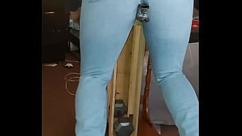 Self Lift Carry #5 Butt View