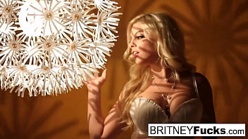 Sexy Blonde In A Retro Tease And Solo - pussy, tits, blonde, babe, pornstar, ass, bigtits, masturbation, solo, puba, britney-amber - Video 2102842