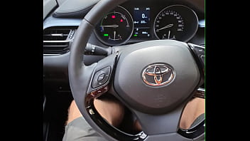 Punheta Ao Ar Livre No Carro Na Cascata Da Mata Do Paraíso