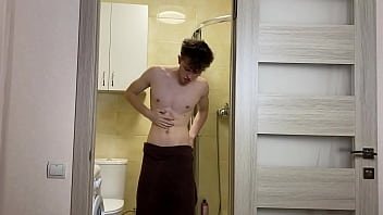 Wet Boy After Shower Get Hard _ Happy Ending /big Dick 23cm / Uncut / Horny