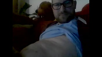 Schlampe Besorgt Es Sich Hart