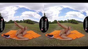 Solo Redhead Babe, Ornela Morgan Is Masturbating, In Vr