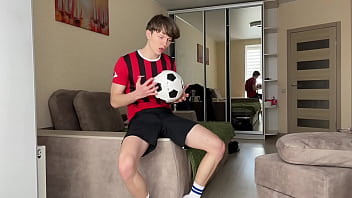 College Boy With Monster Cock Looking For A Football Coach / Sexy / Horny / Hot / Cumshot /