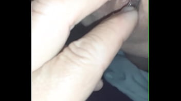 Deixando Mais Uma Amiga Com A Bucetinha Melada