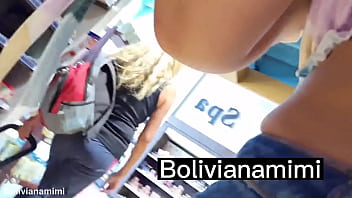 Haciendo Compras En El Supermercado Con Mi Juguetito Metido En Mi Conchita Mojandome Todita Quieres Ver Completo?.... Entra En Bolivianamimi.tv