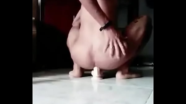 Mi Dildo Sale Sucio