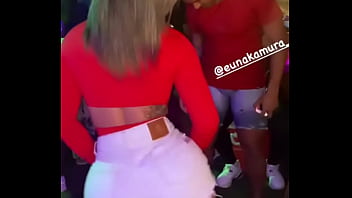 Mãe Rebolando Gostoso.