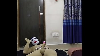 Zentai Tarzan Penis Shoot Arrows