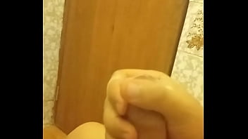 Un Poco De Leche - hetero, masturbacion, lima, peru, leche, venezolano, penegrueso - Video 2155359