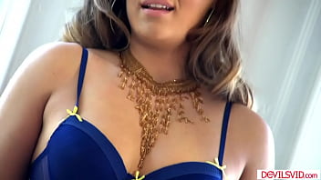 A Guy Anals Big Assed Brunette Latina