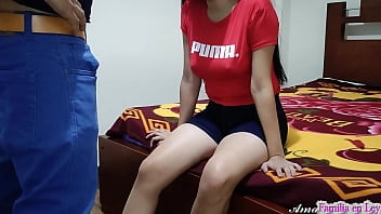 Tengo Que Castigar A Mi Hermanastra Mala Por Robarse El Dinero - Si Mi Hermanastra Me Roba Me Paga Con Su Cuerpo