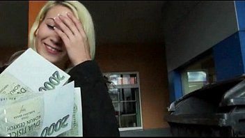 Czech Slut Yenna Pounded In A Carpark In Exchange For Cash