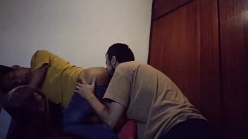 Me Disfruta En El Sofa