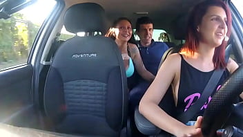 Carona Com A Pernocas Em Relação Ambígua