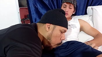 Skatista Entrou No Pau