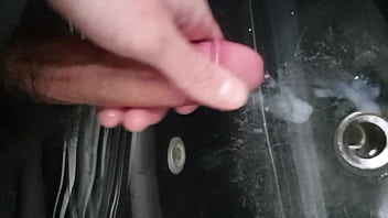 Rica Corrida En El Baño
