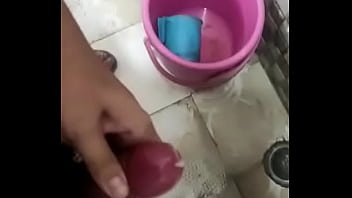 Huge Cumshot Closeup - porn, cumshot, cum, handjob, hairy, masturbation, dick, indian, voyeur, lube, desi, soloboy, foreski - Video 1894913