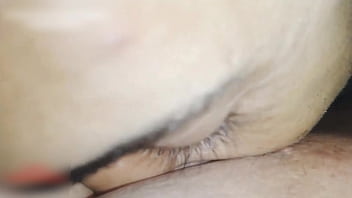 Chupei Buceta Greluda Toda Molhada De Tesao Olha Como Geme Gostoso Essa Safada