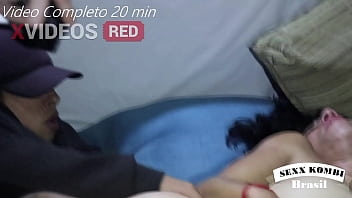 Puta Fode Duas Vezes No Frio Com Estranho Dentro Da Van (completo No Xvred)