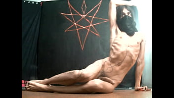 Bearded Lady Feet _ Cock